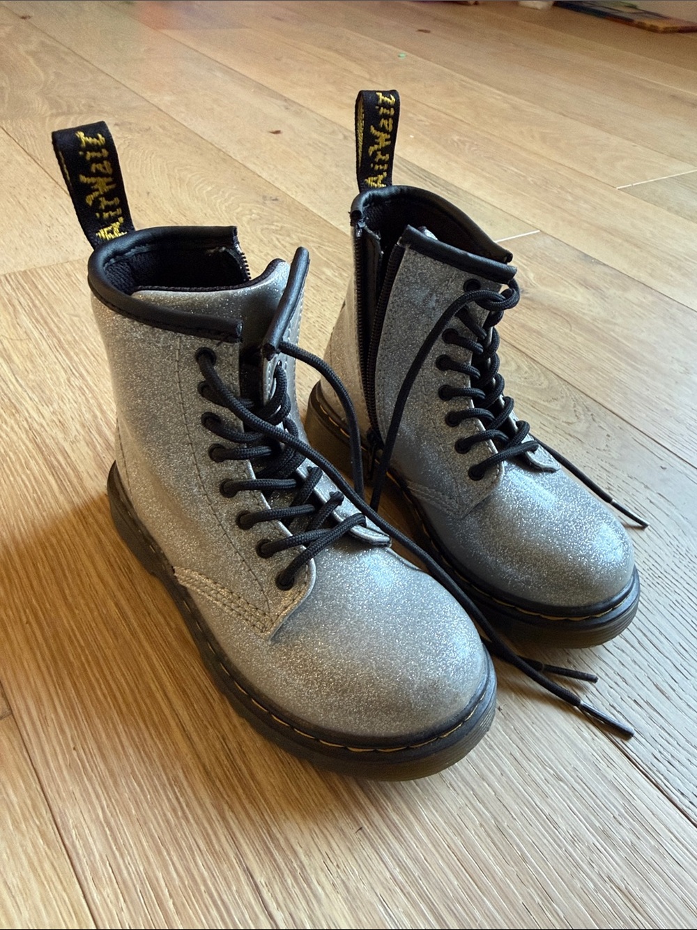 Kids Glitter Sneakers